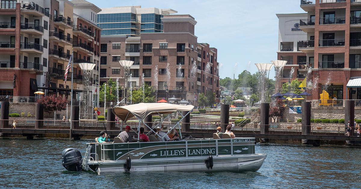 10 Off Boat Rentals on Lake Explore Branson